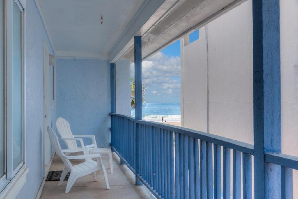 A Wave From It All Oceanview 2Nd Level Patio Jacksonville Beach Extérieur photo